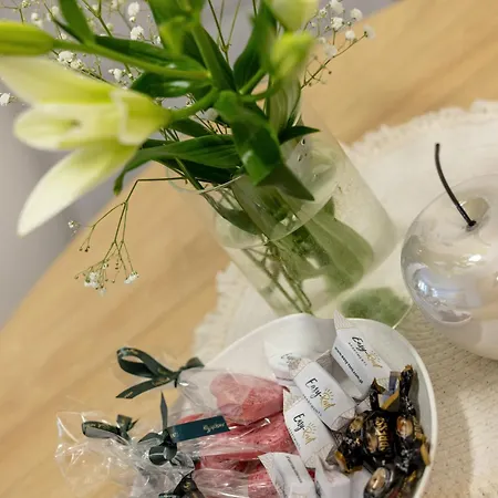 Апартаменты De-lux M - Easy - Rent Нехоже