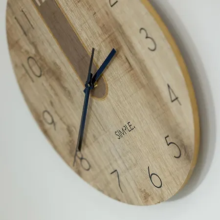 De-lux M - Easy - Rent Нехоже