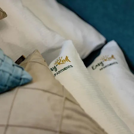 De-lux M - Easy - Rent Апартаменты Нехоже