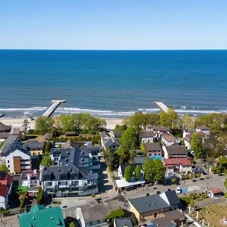 De-lux M - Easy - Rent * Нехоже