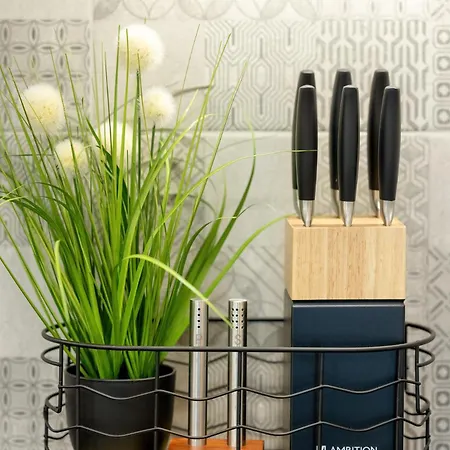 De-lux M - Easy - Rent Daire