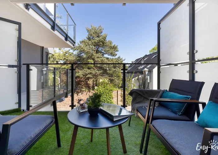 De-lux M - Easy - Rent *