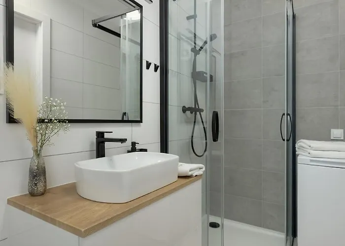 Апартаменты De-lux M - Easy - Rent Нехоже