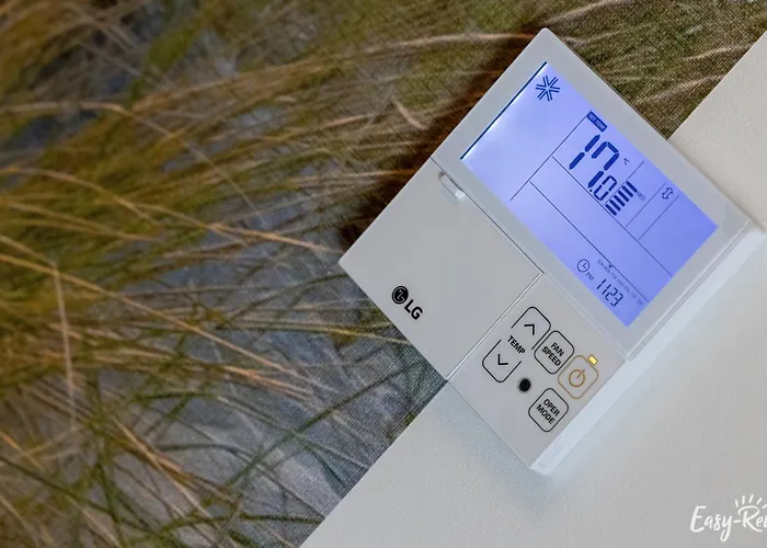 Апартаменты De-lux M - Easy - Rent